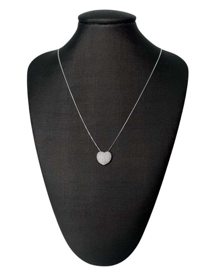 Colar com Pingente Coração Cravejado M