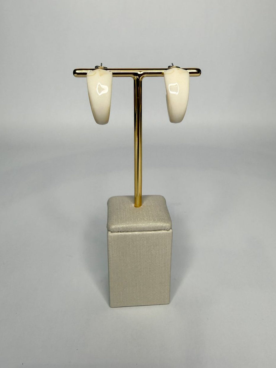 Brinco Caracol Resina